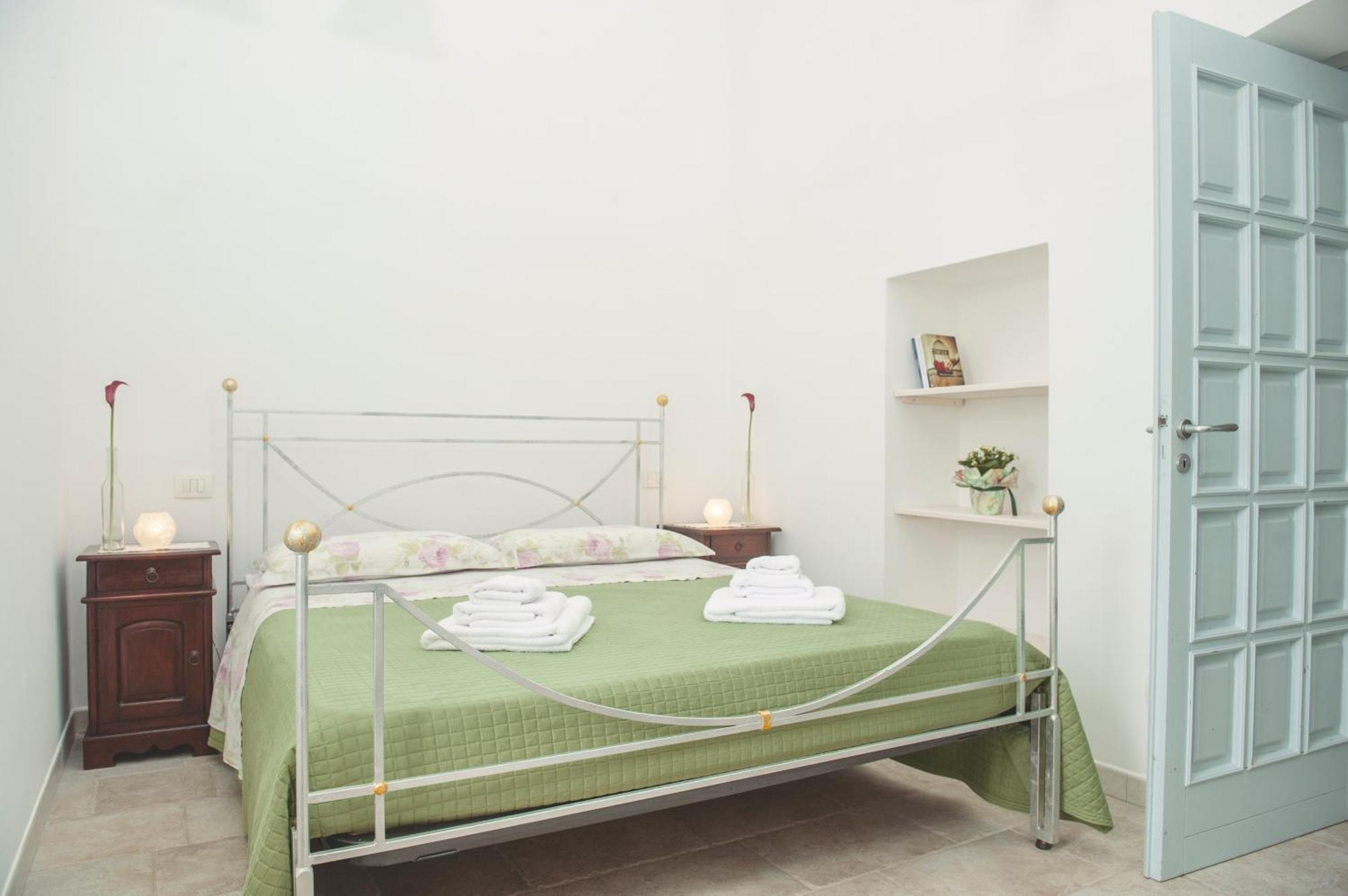 צ'יסטרנינו Agriturismo Masseria Calongo חדר תמונה